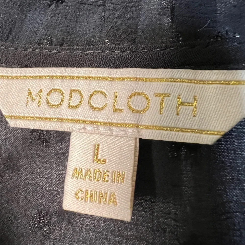 MODCLOTH Sparkling Black Fit & Flare Dress. Bodice has pleats, chocker, Size L - Picture 4 of 12